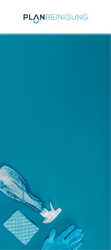 Blauer Hintergrund eine Glasreinigerflasche, Mikrofasertuch und Nitrilhandschuhe auf der unteren Seite vom Banner